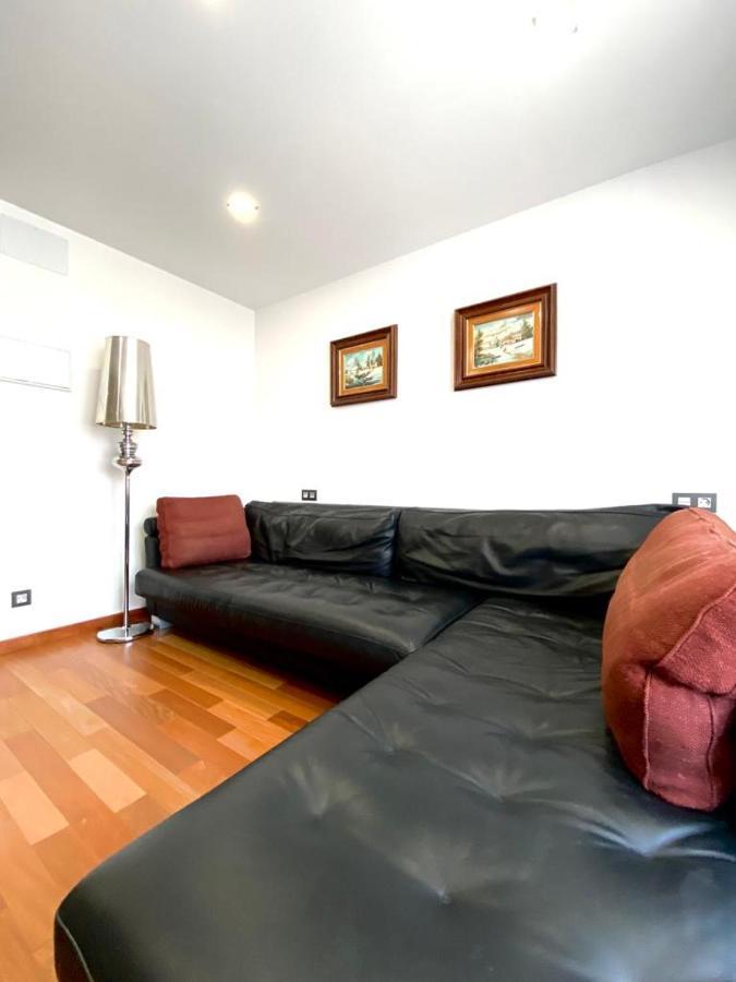 Appartamento Grand Plaza Vega Burgo Esterno foto