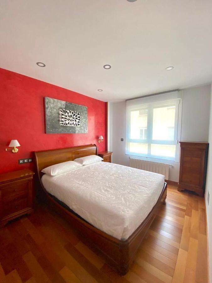 Appartamento Grand Plaza Vega Burgo Esterno foto